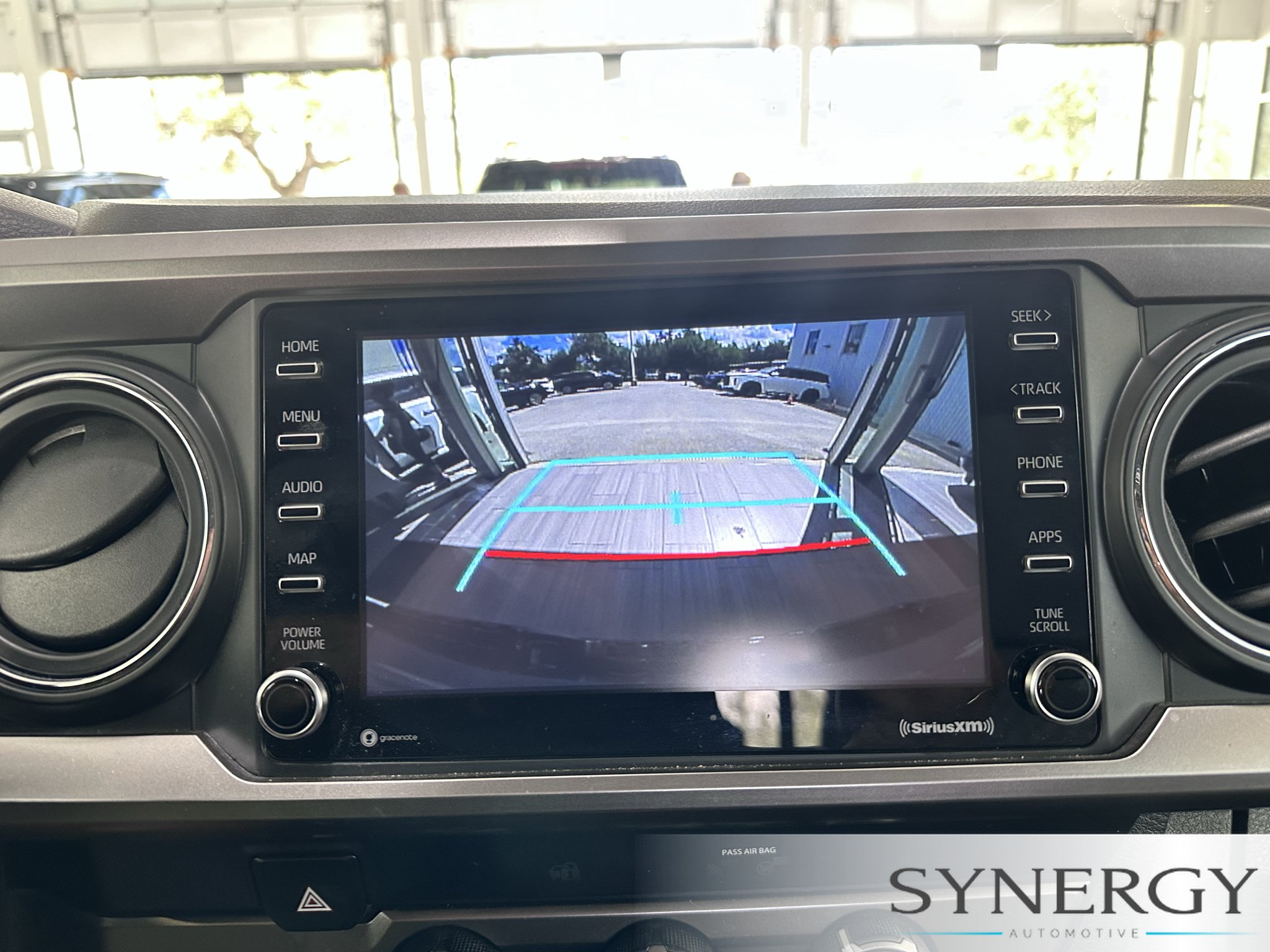 Used 2022 Toyota Tacoma SR5 w/ SR5 Appearance Package (SM) RWD image 16