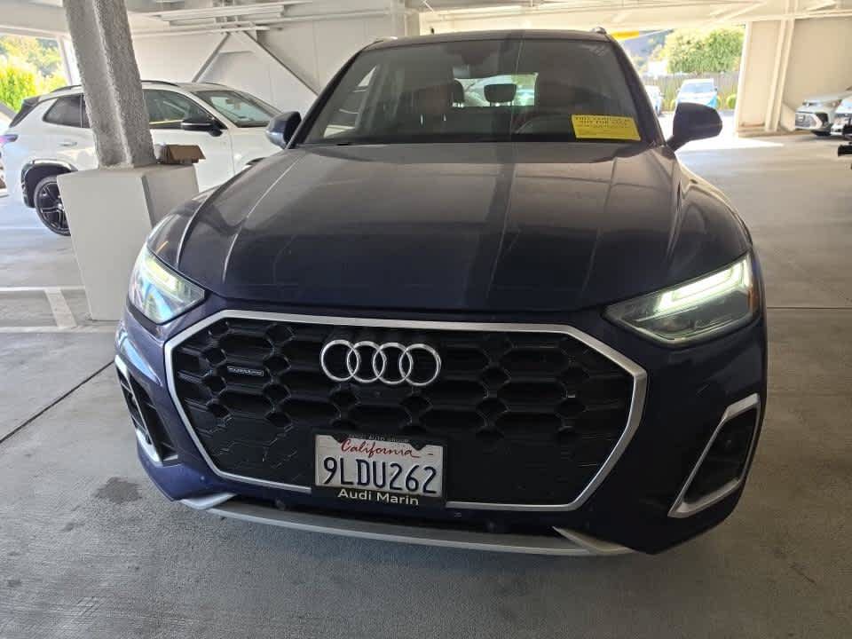 Used 2024 Audi Q5 2.0T Premium Plus w/ Premium Plus Package AWD/4WD image 2