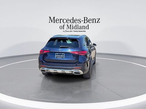 Used 2023 Mercedes-Benz GLC 300 4MATIC image 8