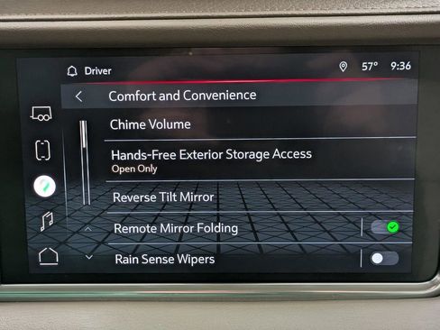 Used 2022 GMC Yukon XL Denali AWD/4WD image 15