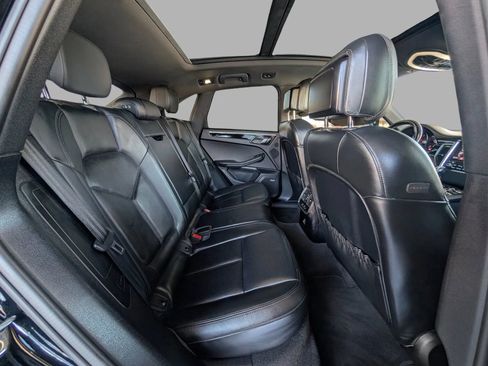 Used 2018 Porsche Macan Sport Edition w/ Premium Package Plus AWD/4WD image 25