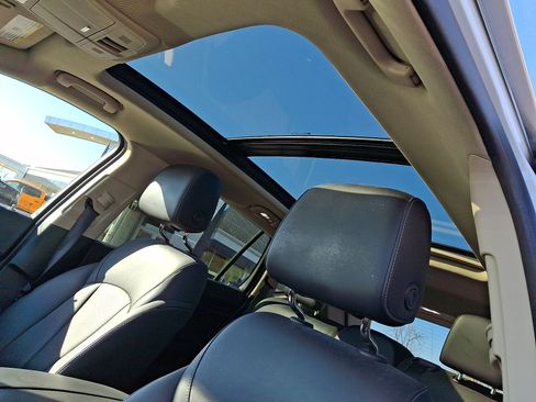 Used 2017 Buick Envision Essence w/ LPO, Cargo Package image 15