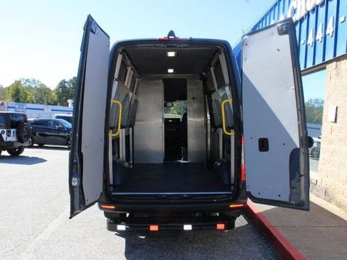 Used 2019 Mercedes-Benz Sprinter 144 image 13
