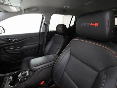 Used 2023 GMC Acadia AT4 w/ Technology Package image 11