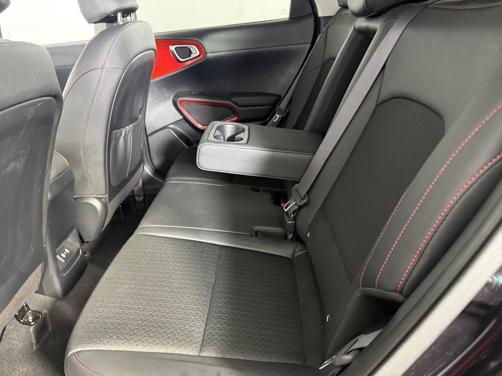 Used 2024 Kia Soul GT-Line w/ Option Group 020 FWD image 28