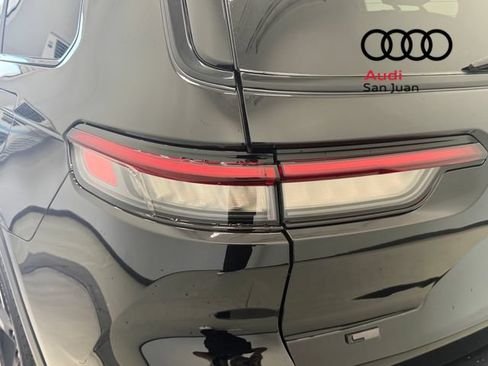 Used 2022 Jeep Grand Cherokee L Limited w/ Black Appearance Package RWD image 10