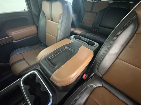 Used 2020 Chevrolet Silverado 2500 High Country w/ Z71 Off-Road Package AWD/4WD image 38