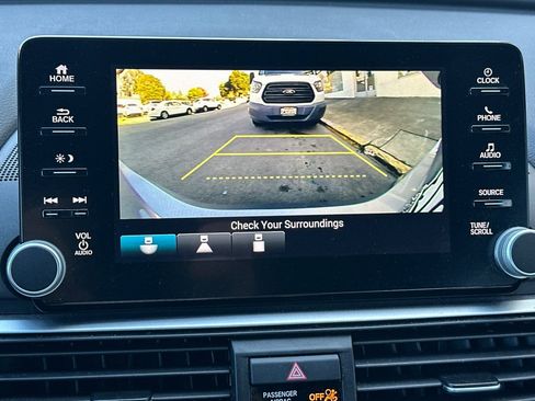 Used 2018 Honda Accord Sport image 22