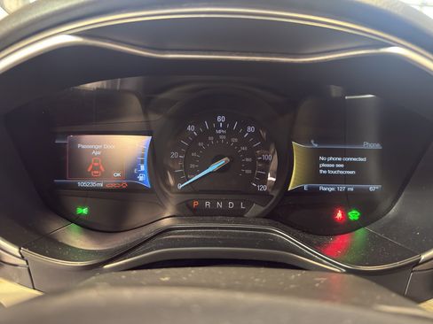 Used 2019 Ford Fusion SE image 17