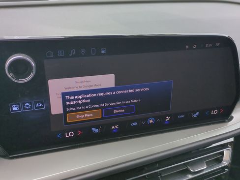 Used 2024 Chevrolet Traverse LT w/ Midnight/Sport Edition image 14