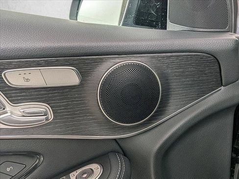 Used 2022 Mercedes-Benz GLC 300 image 14