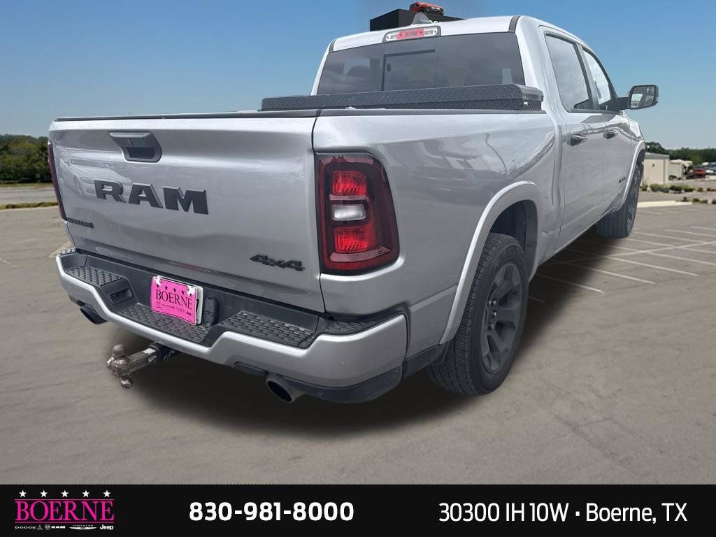 Used 2025 RAM 1500 Big Horn AWD/4WD image 12