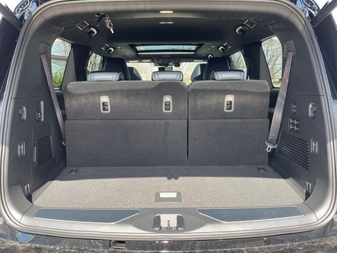 New 2026 INFINITI QX80 4WD w/ Sport Exterior Package image 16
