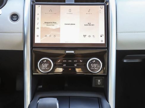 New 2026 Land Rover Discovery S image 14