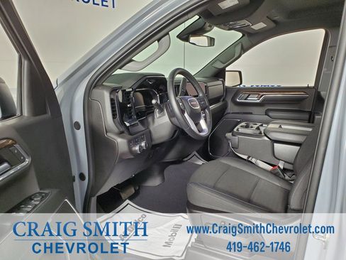 Used 2024 GMC Sierra 1500 Elevation image 34