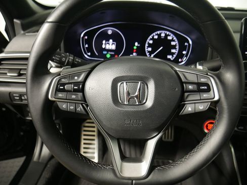 Used 2022 Honda Accord Sport image 13