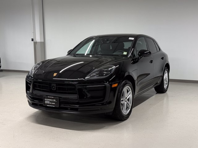 Certified 2026 Porsche Macan AWD/4WD image 1