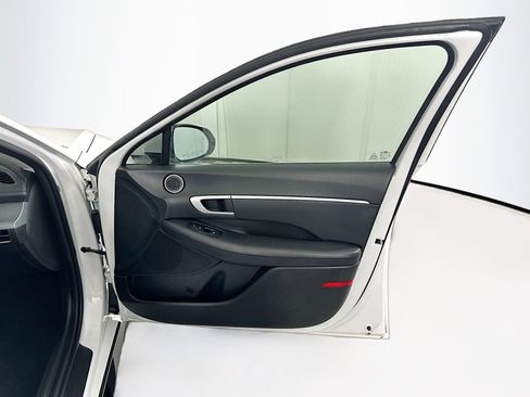 Used 2024 Hyundai Sonata SEL w/ Convenience Package image 30