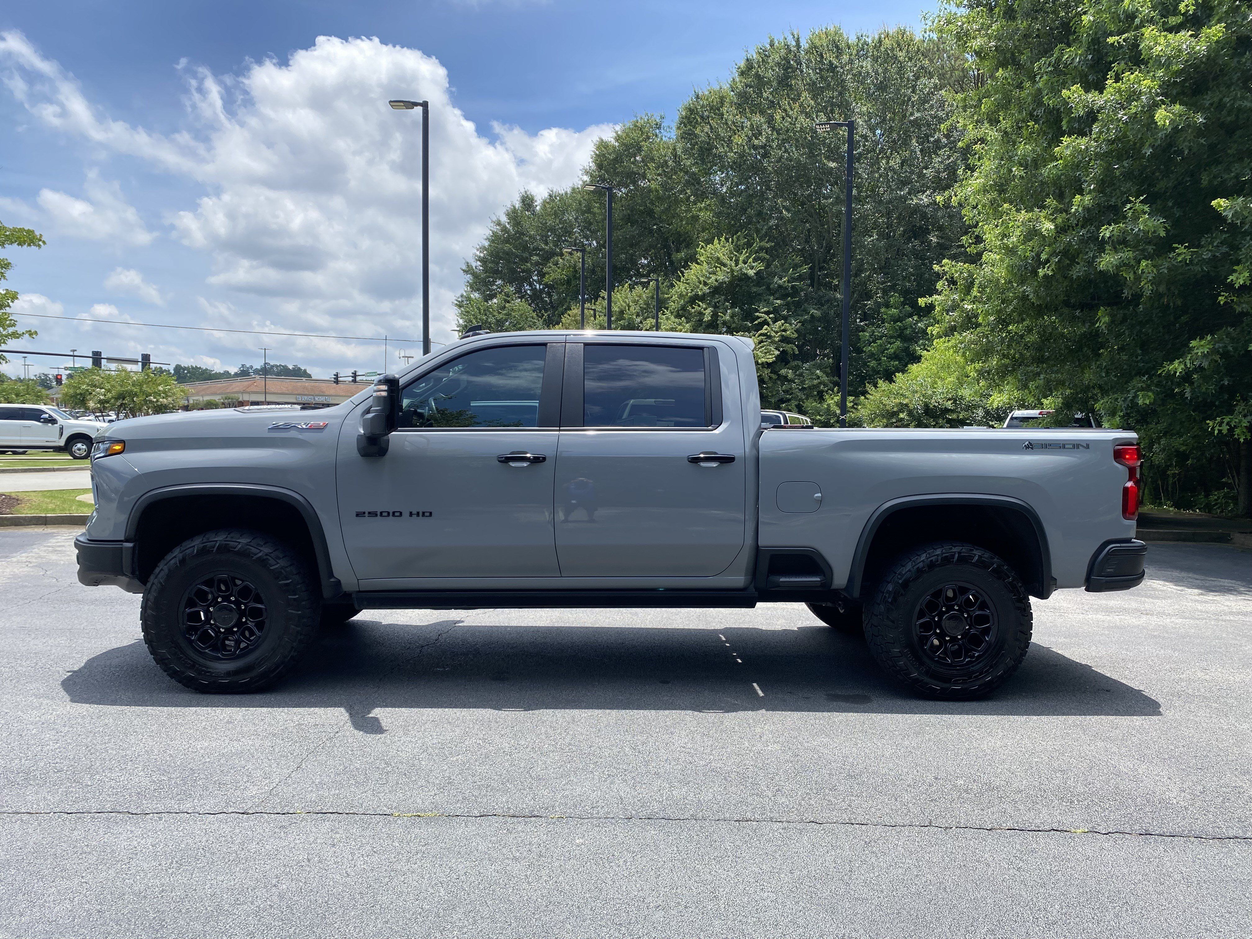Used 2024 Chevrolet Silverado 2500 ZR2 w/ ZR2 Bison Edition AWD/4WD image 6