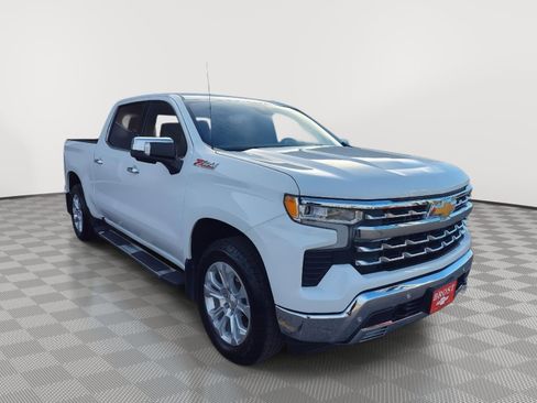 Used 2024 Chevrolet Silverado 1500 LTZ image 2