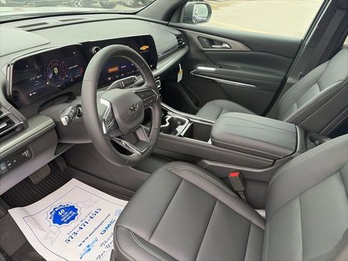 New 2026 Chevrolet Traverse LT w/ Midnight/Sport Edition image 16