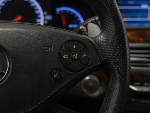 Used 2011 Mercedes-Benz S 63 AMG image 13