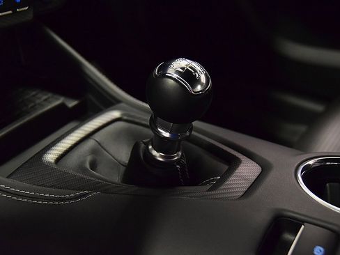 Used 2024 Ford Mustang GT Premium image 26