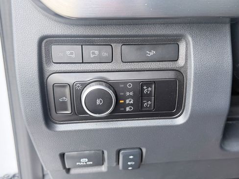 Used 2024 Ford F250 Lariat AWD/4WD image 13