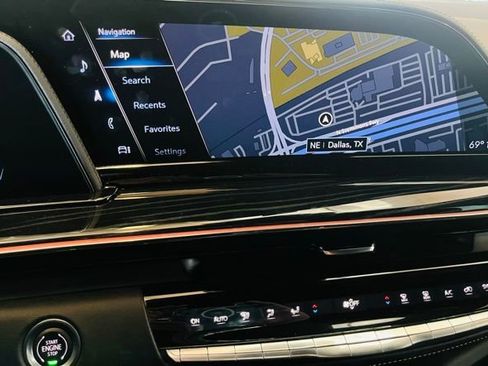 Used 2024 Cadillac Escalade Sport image 10