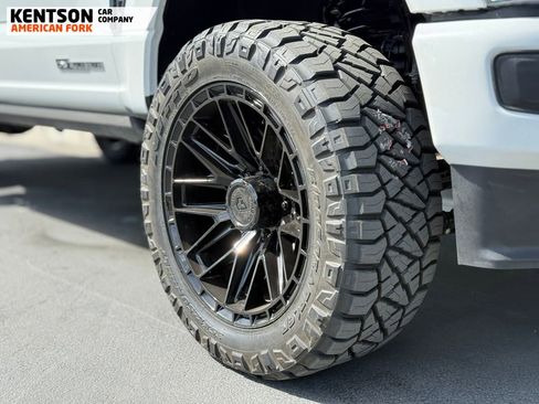 Used 2025 Ford F250 Platinum AWD/4WD image 17
