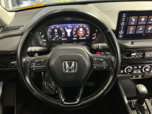 Used 2024 Honda Accord EX-L image 17