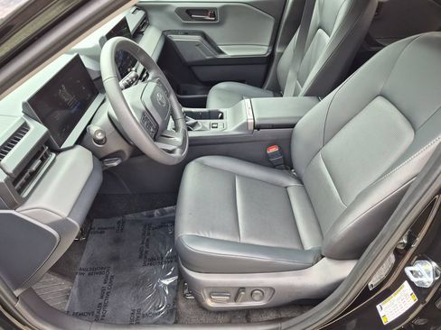 Used 2026 Toyota RAV4 XLE Premium AWD/4WD image 15