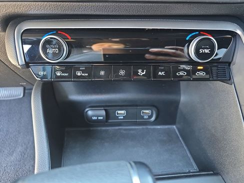 Used 2023 Kia K5 GT-Line w/ GT-Line Premium Package FWD image 24