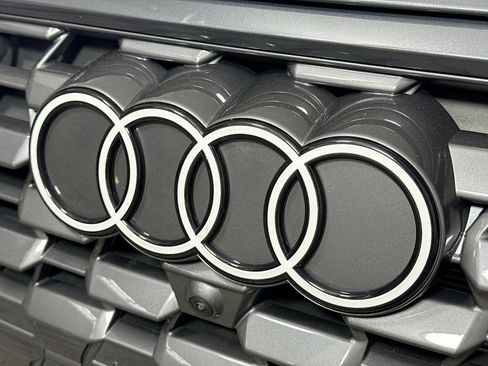 Certified 2025 Audi Q5 Premium Plus w/ Premium Plus AWD/4WD image 29