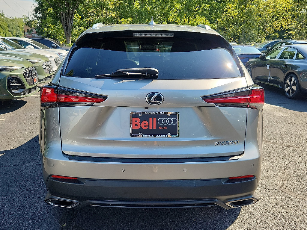 Used 2018 Lexus NX 300 FWD w/ Premium Package image 11