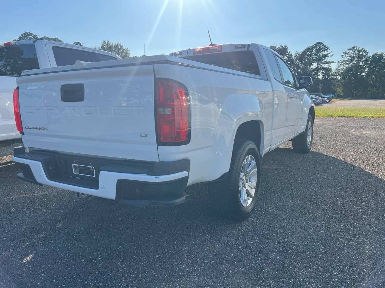 Used 2022 Chevrolet Colorado LT w/ Fleet Safety Package RWD image 4