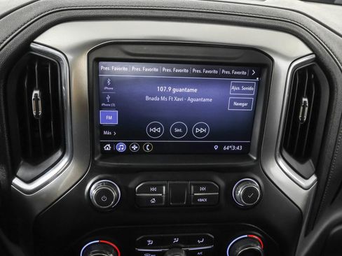 Used 2021 Chevrolet Silverado 1500 LT image 28