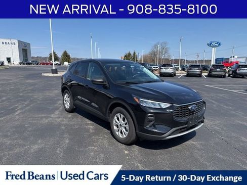 Used 2025 Ford Escape Active image 1