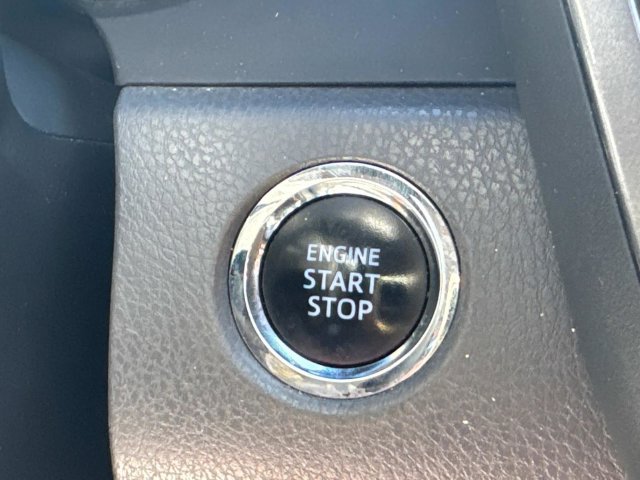 Used 2019 Toyota Camry SE w/ Audio Package FWD image 36