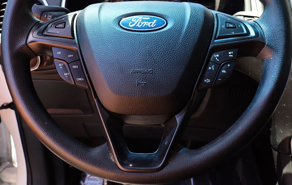 Used 2021 Ford Edge SE FWD image 53