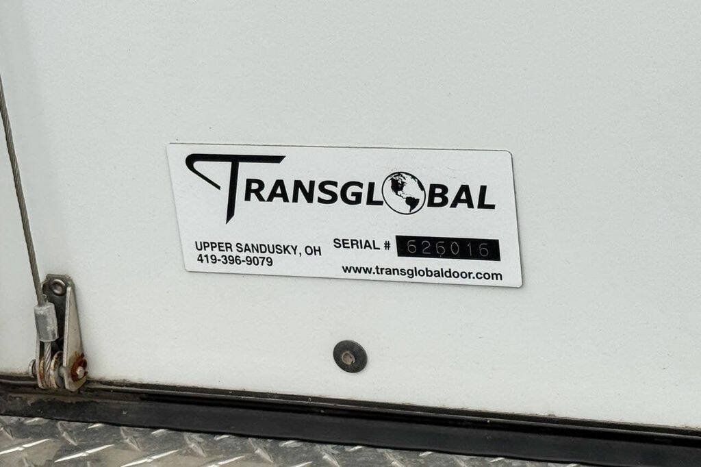 Used 2023 Ford E-Transit RWD image 19