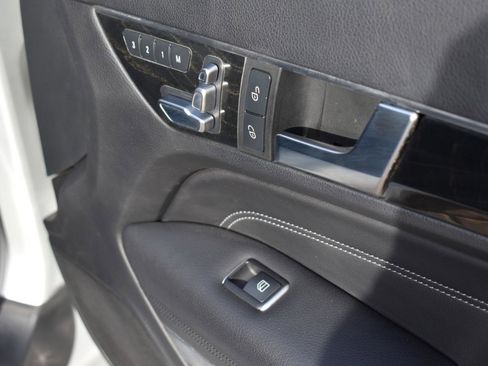 Used 2016 Mercedes-Benz E 400 Cabriolet image 49