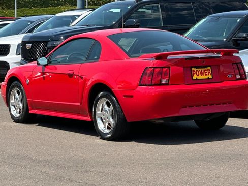 Used 2004 Ford Mustang Coupe RWD image 6