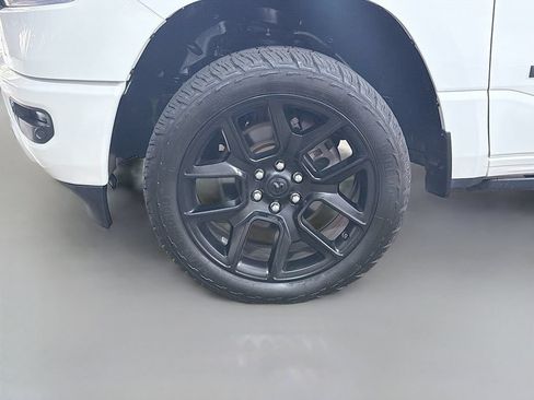 Used 2023 RAM 1500 Laramie AWD/4WD image 34