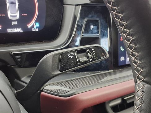 Used 2024 Porsche Cayenne Turbo GT image 21