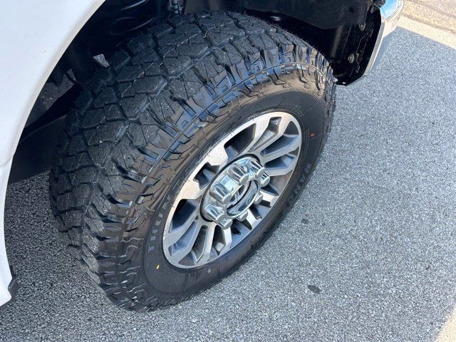 Used 2020 Ford F250 Lariat AWD/4WD image 21