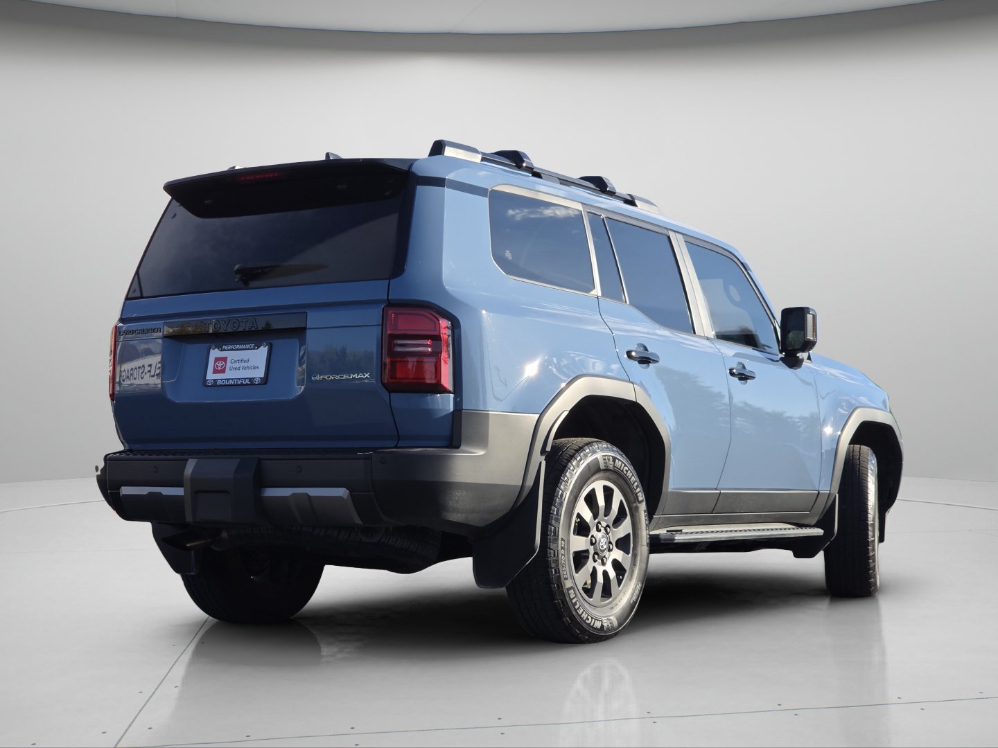 Used 2025 Toyota Land Cruiser w/ Premium Package AWD/4WD image 27