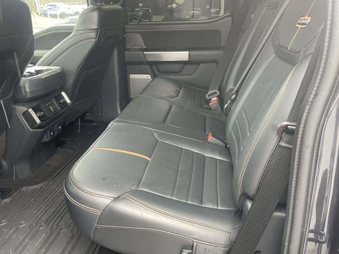 Used 2021 Ford F150 Platinum image 10