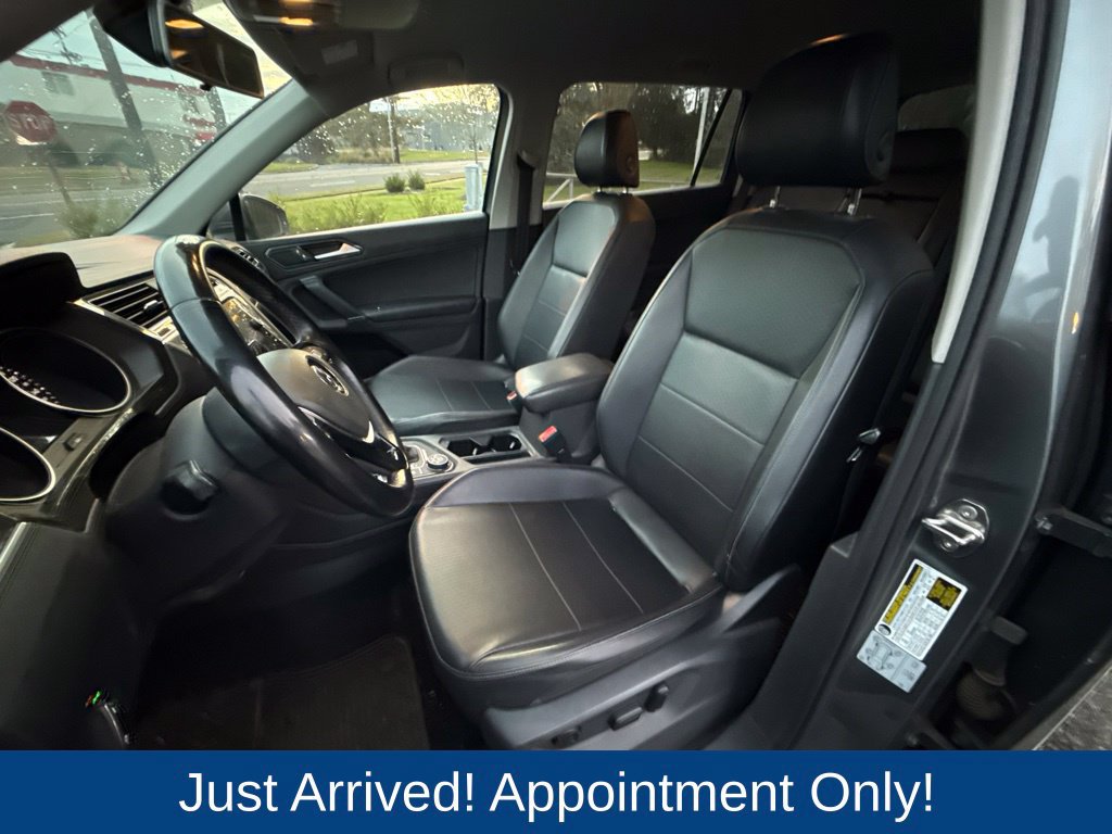 Used 2018 Volkswagen Tiguan SE AWD/4WD image 9