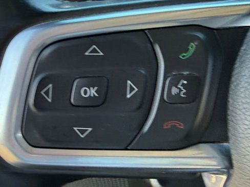 Used 2020 Jeep Wrangler Unlimited Sahara w/ Uconnect 4C Nav & Sound Group image 13